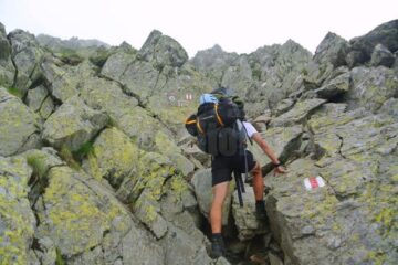 Cei doi tineri au plecat într-o expediție mai lungă care vizează și Suceava