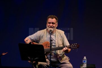 Alexandru Andrieș va susține un concert pe 30 septembrie, la ora 19:00, pe scena Casei de Cultură a Sindicatelor Suceava