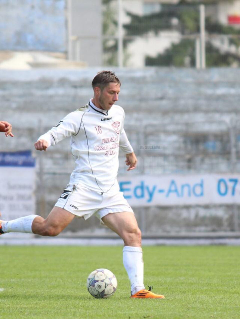 Pe 27 iulie a.c., când un fotbalist de la Rapid Suceava, Ionuț Sava, a fost înjunghiat în stradă