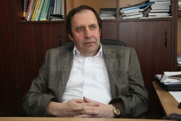 Corneliu Romascu, directorul Colegiului Economic: „Sunt profesori care considerau că acest post li se cuvine, că erau la rând pentru ocuparea lui, de aceea au apărut nemulțumiri”