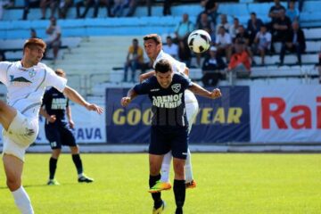 Marius Matei a deschis scorul după o centrare perfectă venită de la Daniel Bălan