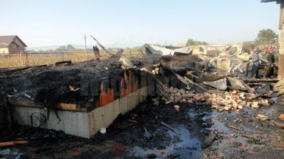Incendiul a lăsat în urmă un adevărat dezastru
