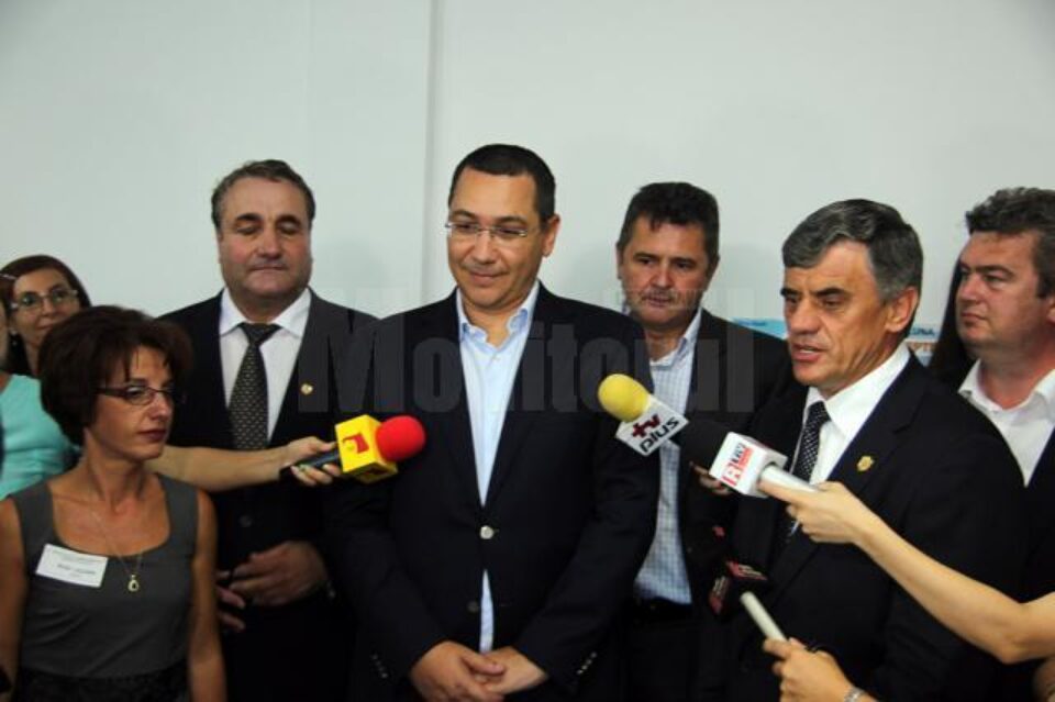 Victor Ponta a fost prezent la inaugurarea unei grădinițe noi din Dumbrăveni