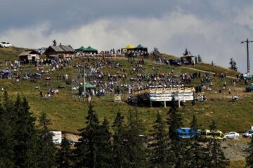 Câteva mii de persoane au participat la prima ediție a Festivalului „Comorile Muntelui”