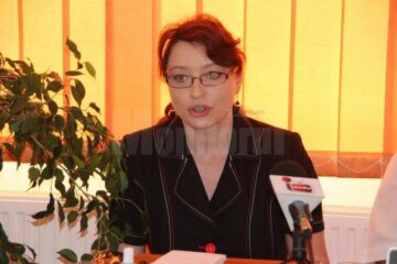 Dr. Mihaela Pantea, medic specialist obstretică-ginecologie