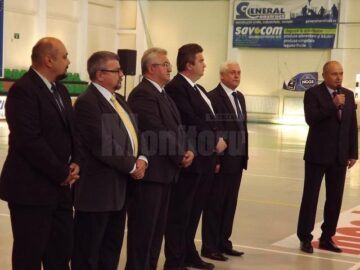 Primarul Ion Lungu a participat la deschiderea de an școlar la 11 unități de învățământ din toate cartierele Sucevei