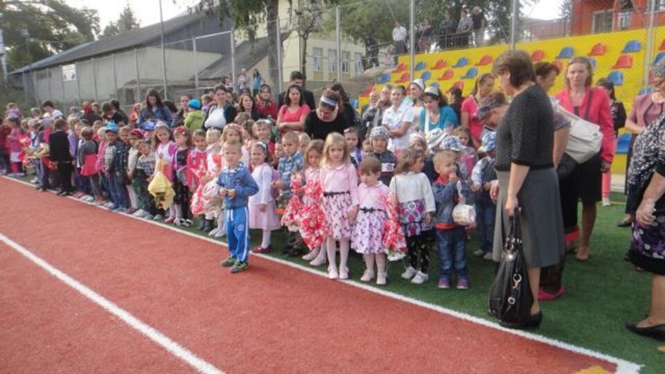 Școală nouă și bază sportivă ultramodernă, în comuna Burla