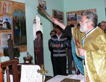 Biblioteca sătească „Mihai Leonte” și Muzeul Sătesc, inaugurate ieri în satul Petia