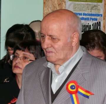 Poetul Mihai Leonte a revenit cu toată dragostea în satul natal