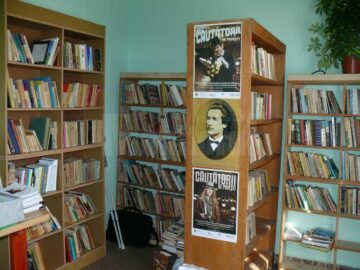 Fondul de carte al Bibliotecii din satul Petia este asigurat dintr-o donație de 1.500 de volume