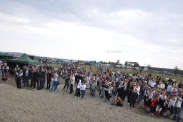 Prima ediție a Festivalului „Tradiții și legende bucovinene” a transformat comuna Horodnic de Sus în capitala Moldovei