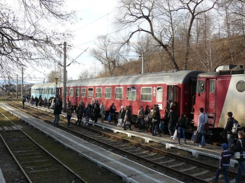 Patru trenuri sunt deviate prin Cacica, în intervalul 22 septembrie - 24 octombrie