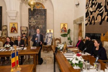 Jertfă și creație la Putna sub aripa a două mari spirite
