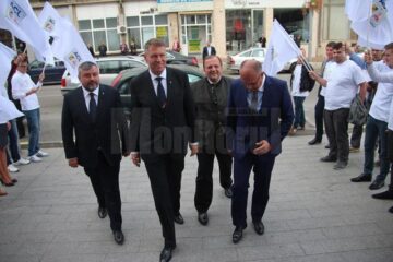 PDL și PNL Suceava sunt pregătite de o nouă revoluție a dreptei pentru „Klaus Iohannis președinte al României”