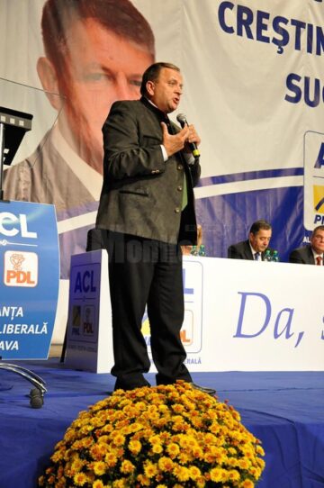 PDL și PNL Suceava sunt pregătite de o nouă revoluție a dreptei pentru „Klaus Iohannis președinte al României”