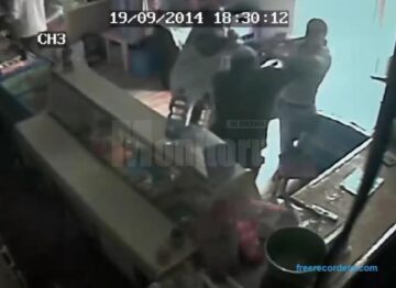 Bărbatul înjunghiat într-un magazin se teme pentru viața lui și nu înțelege de ce procurorii l-au lăsat liber pe agresor