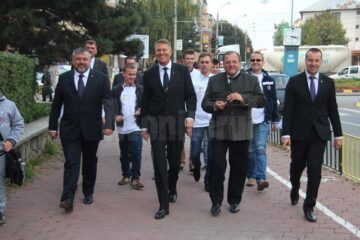 PDL și PNL Suceava sunt pregătite de o nouă revoluție a dreptei pentru „Klaus Iohannis președinte al României”