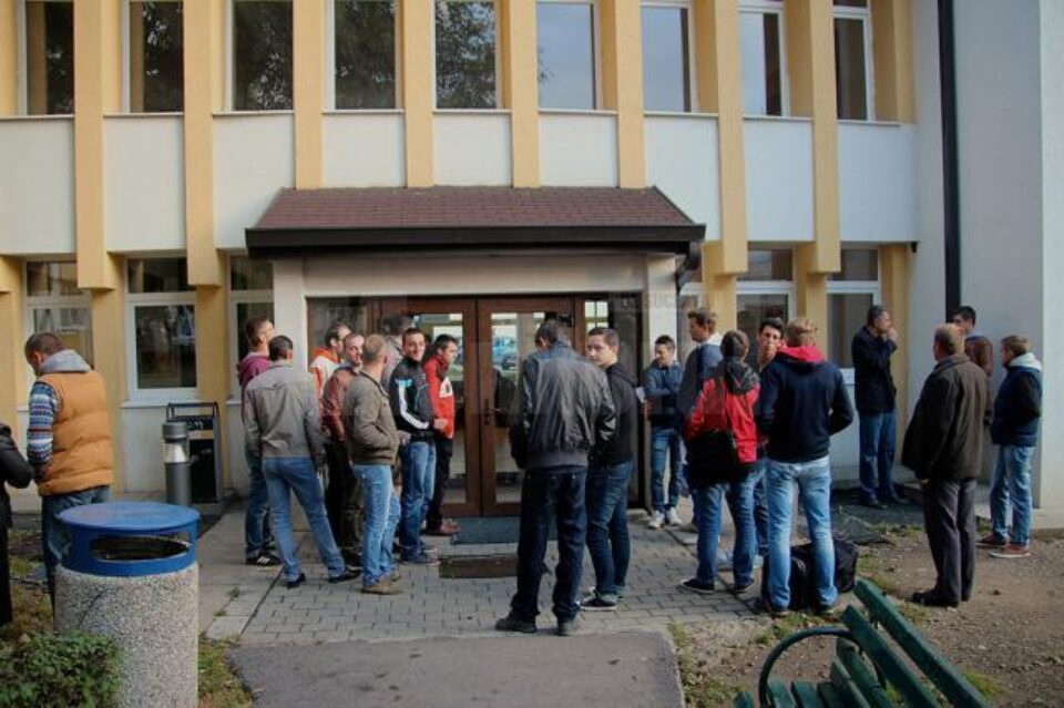Prima zi de cazare a studenților în campusul Universității sucevene, fără îmbulzeală și nervi Prima zi de cazare a studenților în campusul Universității sucevene, fără îmbulzeală și nervi