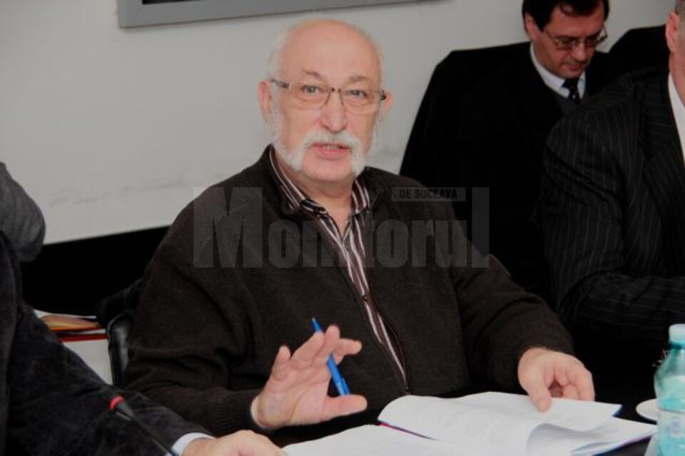 Dr. Mihai Crețeanu, membru al Fundației Române a Inimii și al Clubului Rotary Suceava-Bucovina, îi invită pe suceveni la cros Dr. Mihai Crețeanu, membru al Fundației Române a Inimii și al Clubului Rotary Suceava-Bucovina, îi invită pe suceveni la cros