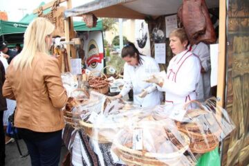 Ministrul Fondurilor Europene a deschis Târgul „Produs în Bucovina” de la Iulius Mall Suceava