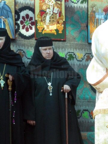 Stareța Mănăstirii Voroneț, stavrofora Irina Pântescu, împlinește duminică 82 de ani