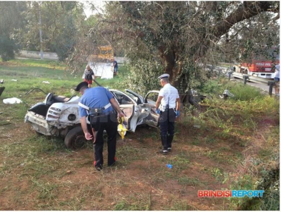 Imagini de la locul groaznicului accident