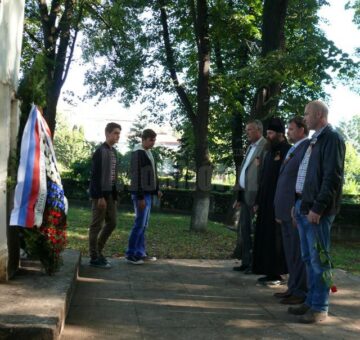 Eveniment comemorativ în Cimitirul ostașilor sovietici din municipiul Fălticeni