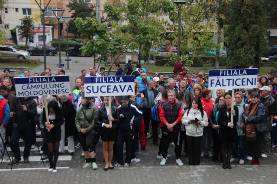 Aproape 200 de profesori au participat la festivitatea de deschidere a spartachiadei