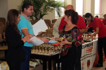 Cupe și medalii pentru cei mai buni competitori din cadrul „Spartachiadei profesorilor”