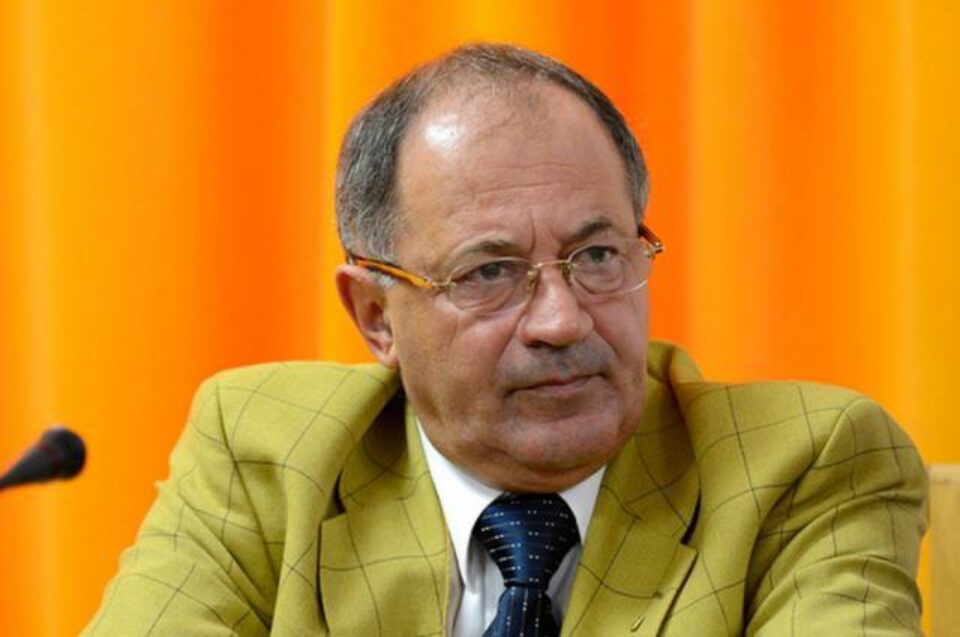 Sorin Roșca Stănescu, condamnat la doi ani și patru luni cu executare. Foto:ampress.ro Sorin Roșca Stănescu, condamnat la doi ani și patru luni cu executare. Foto:ampress.ro