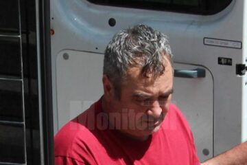 Vasile Lavric este judecat pentru o tentativă de omor comisă în urmă cu 14 ani împotriva Nicoletei Lavric, fostă Iordache, una dintre cele trei surori dispărută fără urmă