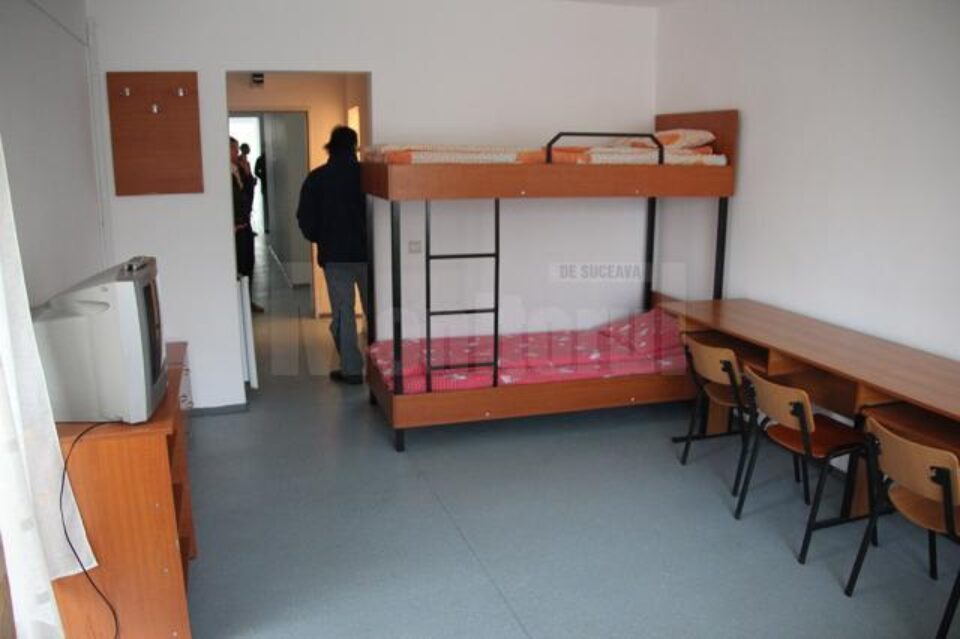 „Tranzacții” pe Facebook cu locuri în cămin, între studenți ai Universității din Suceava