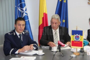 Subcomisarul Ionuț Epureanu și Brian Douglas