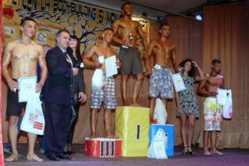 Prima ediție a Cupei Fălticeni la bodybuilding a reunit sportivi din Suceava și Neamț