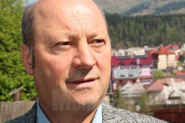 Primarul de Vatra Dornei, Ilie Boncheș, împreună cu viceprimarul și cinci membri ai Consiliului Local, a demisionat din PDL