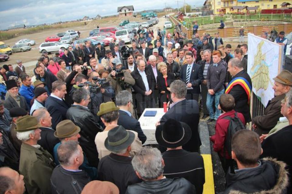 Ministrul Doina Pană a inaugurat un pod din Marginea început în urmă cu 7 ani