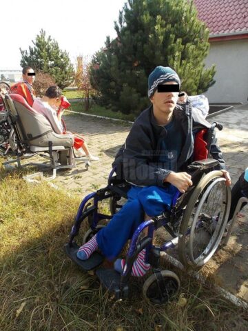 Rezidenți permanenți la Casa Emmanuel a Centrului Blijdorp - O Nouă Viață Suceava