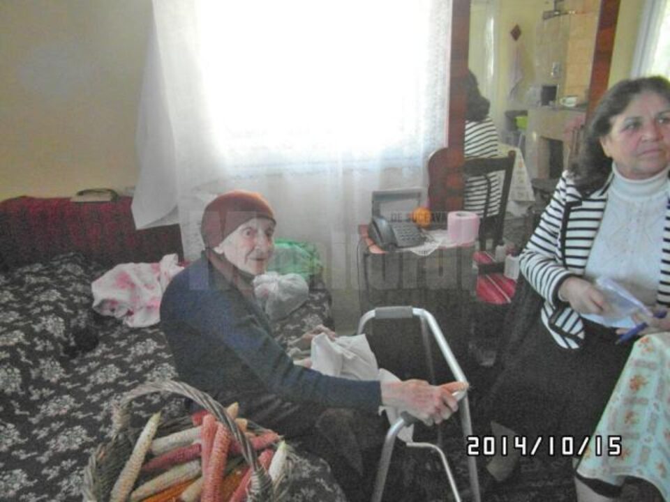 219 persoane vârstnice au primit ajutoare pentru contribuție și fidelitate