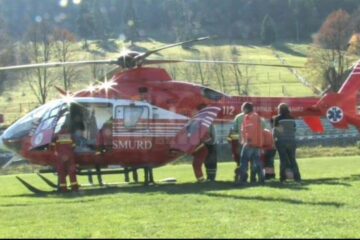 Copilul a fost preluat de un elicopter SMURD și transportat în stare gravă la un spital din Iași