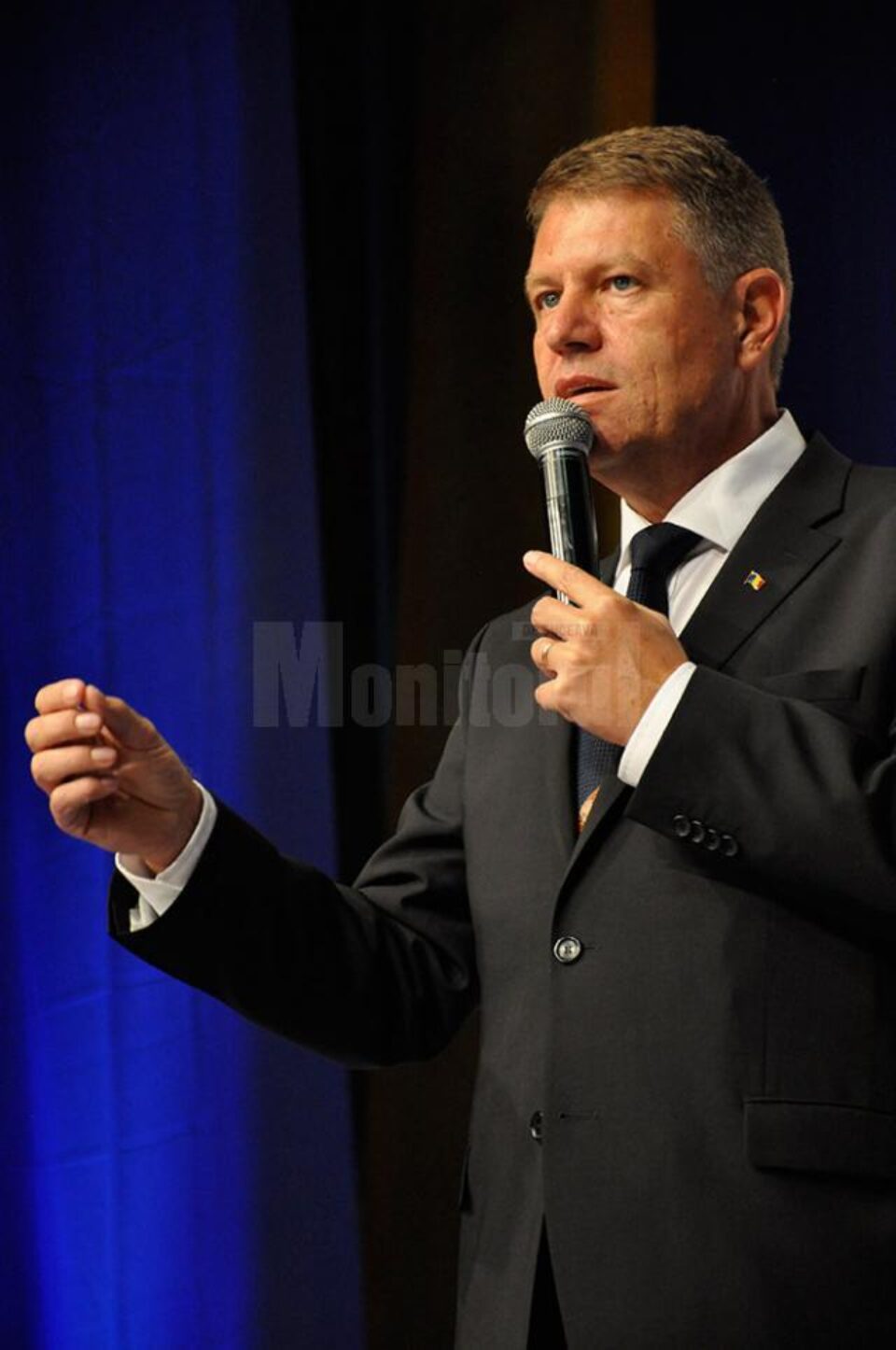 Candidatul susținut de PDL și PNL (ACL) la președinția României, Klaus Iohannis, este prezent astăzi în județul Suceava Candidatul susținut de PDL și PNL (ACL) la președinția României, Klaus Iohannis, este prezent astăzi în județul Suceava