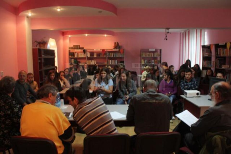 Concurs de literatură „Descătușează-ți fantezia” pentru elevii din județul Suceava