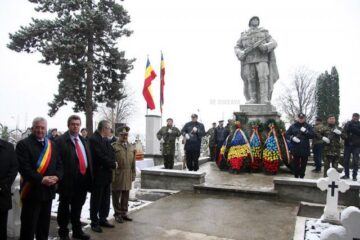 Ziua Armatei a fost marcată la Suceava printr-un ceremonial militar și religios la Monumentul Eroului Necunoscut