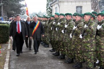 Ziua Armatei a fost marcată la Suceava printr-un ceremonial militar și religios la Monumentul Eroului Necunoscut