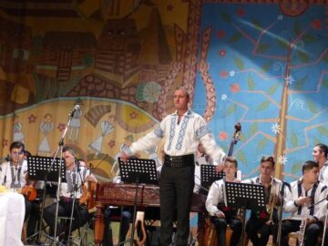 Marele premiu al Festivalului „Cântecele neamului”, ediția a VII-a, a fost câștigat de suceveanul Andrei Iftime