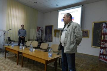Conferința a avut loc la Biblioteca Bucovinei