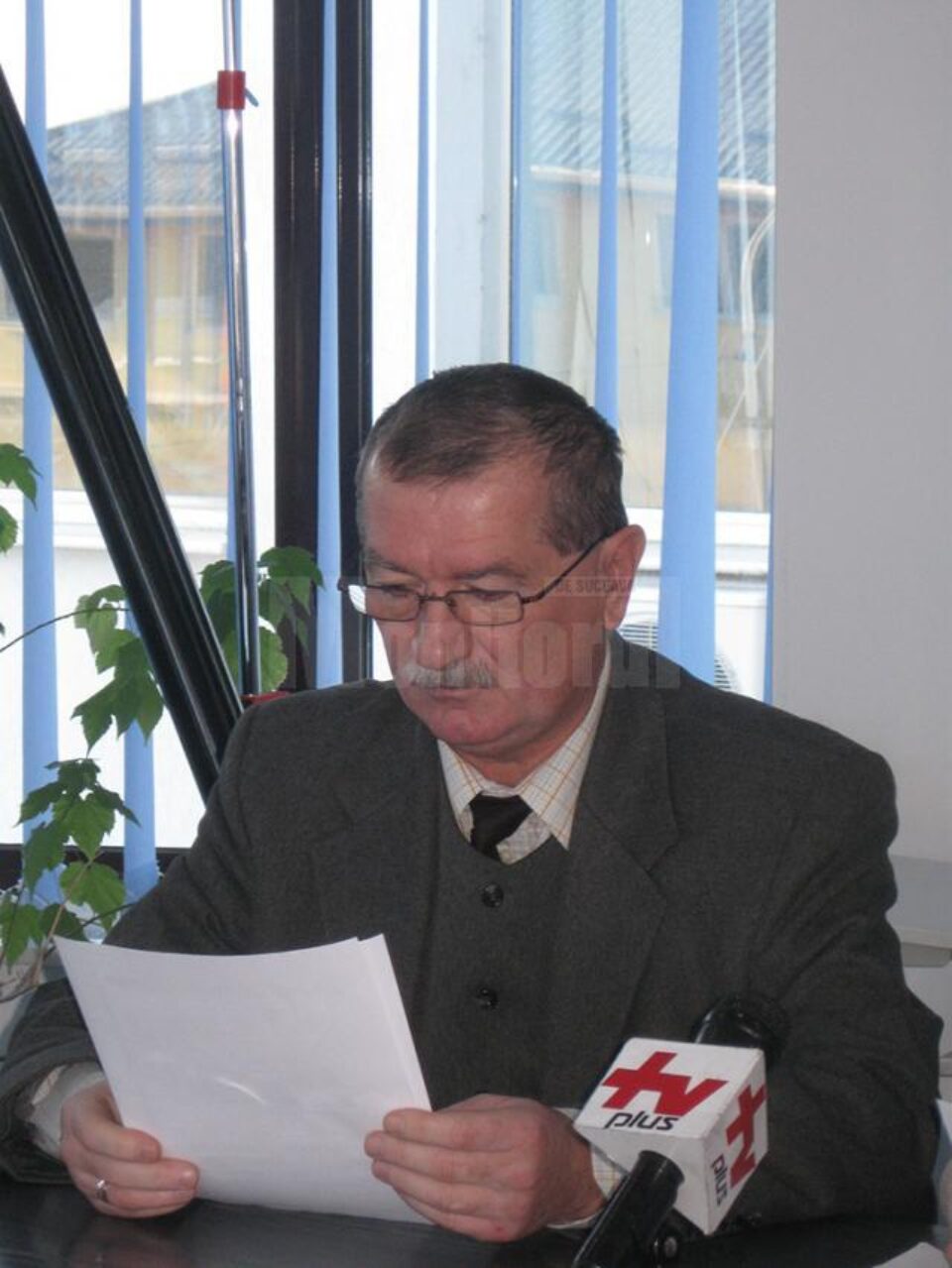 Dr. Ludovic Abiței: „Vom fi informați de colegii de la Iași dacă vine în județ și vom prelua noi monitorizarea lui” Dr. Ludovic Abiței: „Vom fi informați de colegii de la Iași dacă vine în județ și vom prelua noi monitorizarea lui”