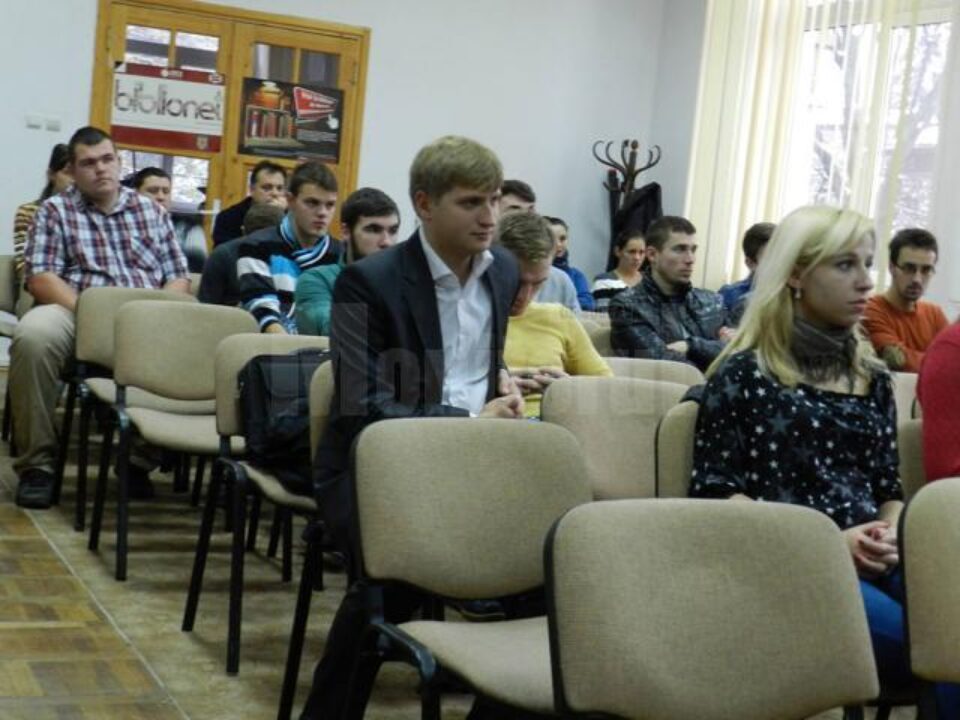 Conferința a avut loc la Biblioteca Bucovinei