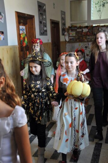 Toamnă de poveste, la Școala Gimnazială Nr. 1 Suceava