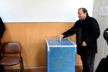 Gheorghe Flutur: „Am votat pentru mai multe fonduri și mai multe locuri de muncă. Doamne ajută!”