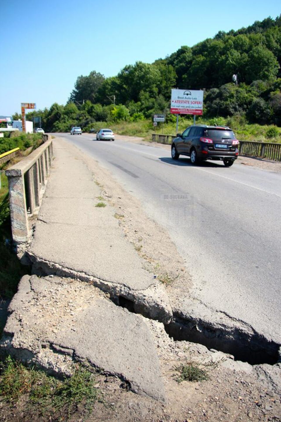 Podul de pe ruta ocolitoare a Sucevei intră în reparații
